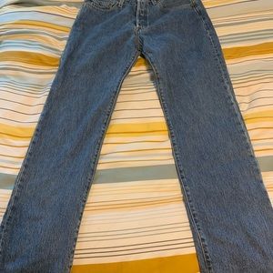 Levi jeans